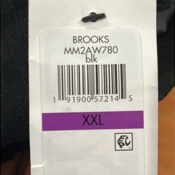 💥FLASH DEAL💥 Limited time offer- $100 NWT - Andrew Marc’s removable Fur collar - Picture 5 of 7